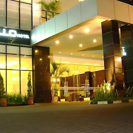 Travello Hotel מנאדו מראה חיצוני תמונה