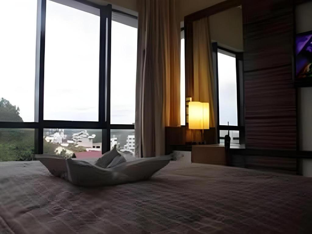 Travello Hotel מנאדו מראה חיצוני תמונה