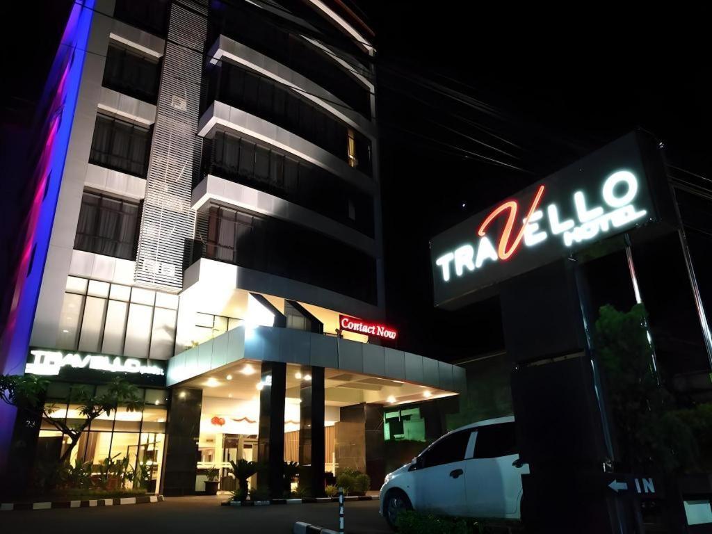 Travello Hotel מנאדו מראה חיצוני תמונה