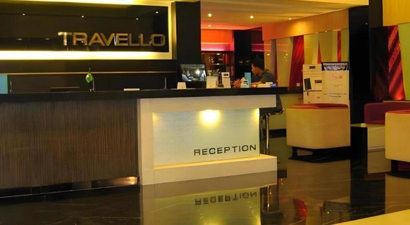 Travello Hotel מנאדו מראה חיצוני תמונה