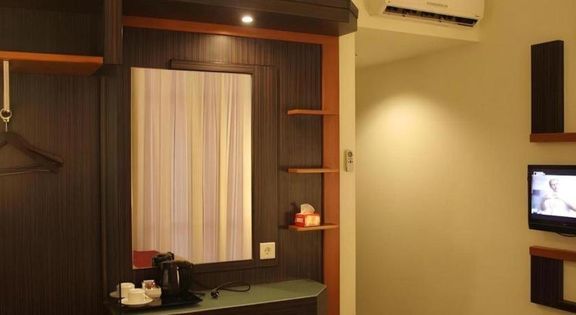 Travello Hotel מנאדו מראה חיצוני תמונה